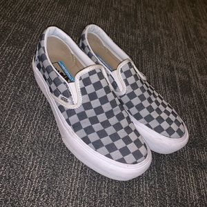platform checkered vans